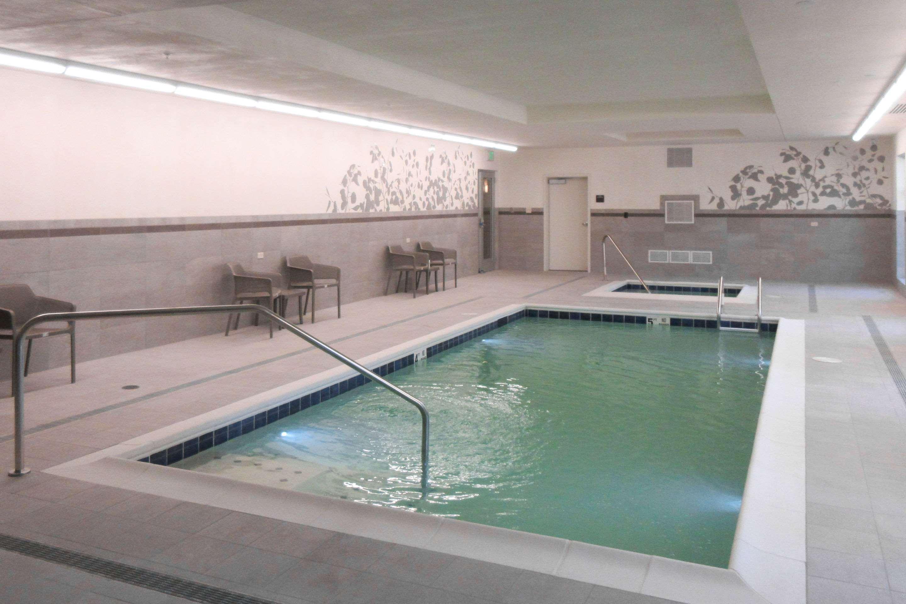 Klamoya Sleep Inn&Suites Chiloquin Bagian luar foto