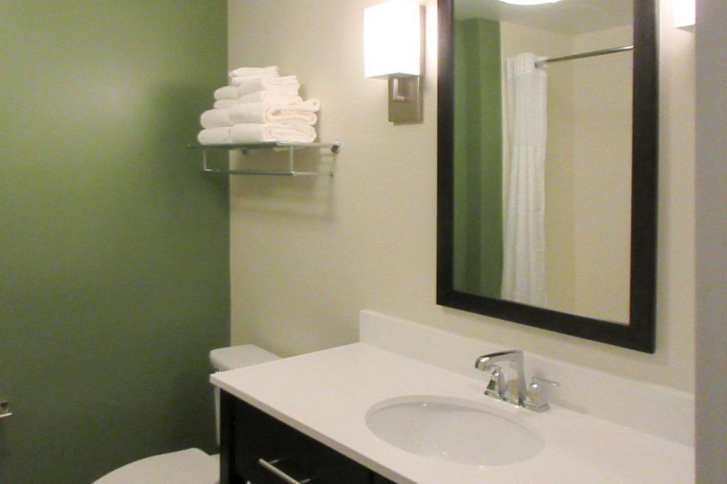 Klamoya Sleep Inn&Suites Chiloquin Bagian luar foto