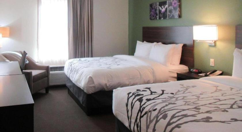 Klamoya Sleep Inn&Suites Chiloquin Bagian luar foto