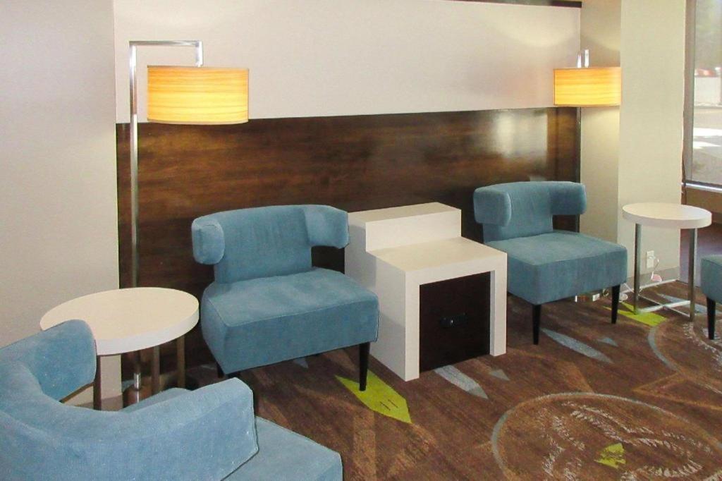 Klamoya Sleep Inn&Suites Chiloquin Bagian luar foto
